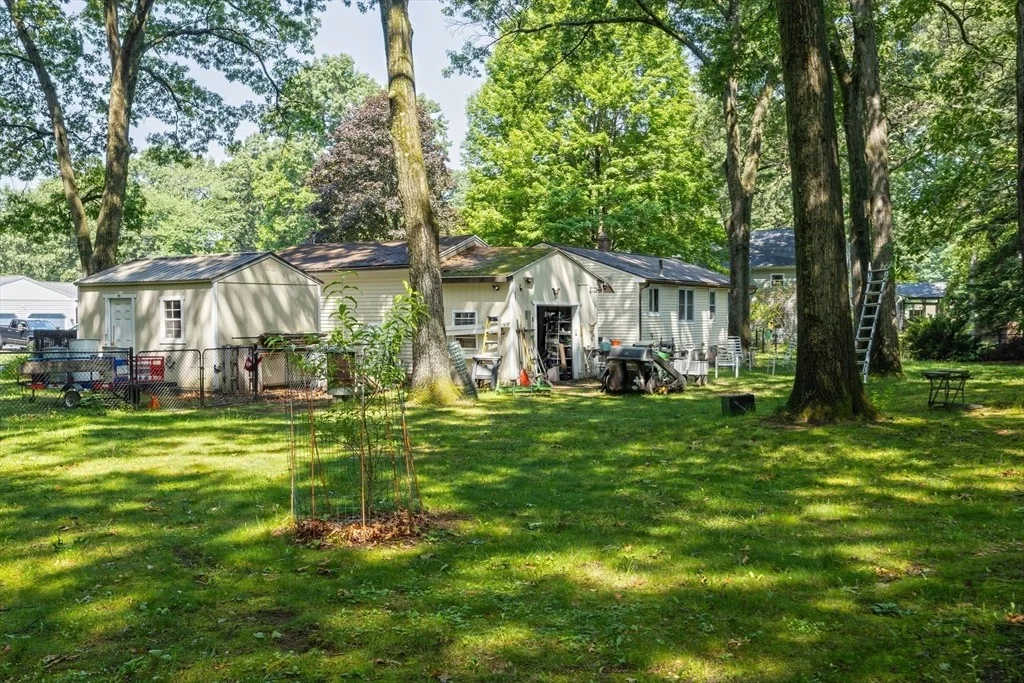 Photo of 64 Brigham Rd