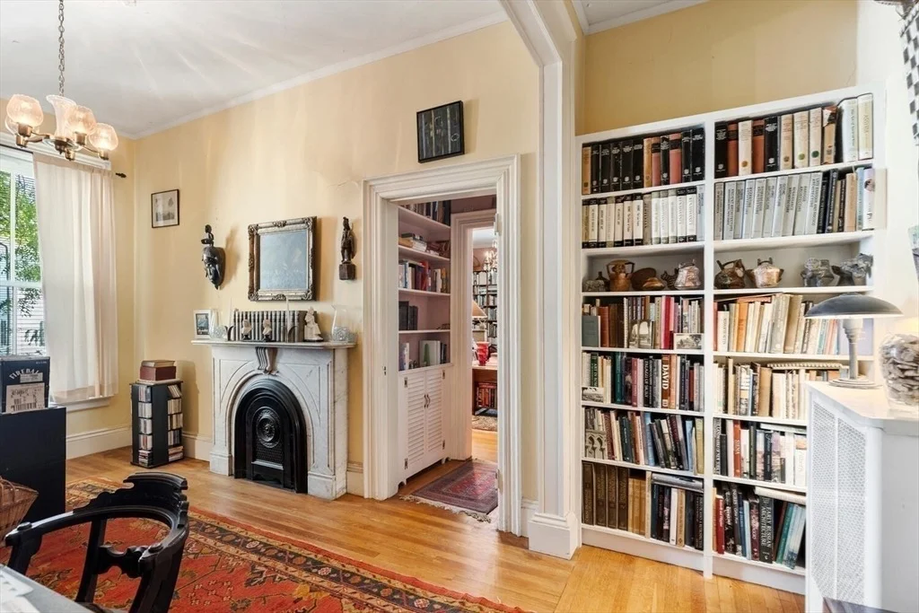 Photo of 41 Dearborn St