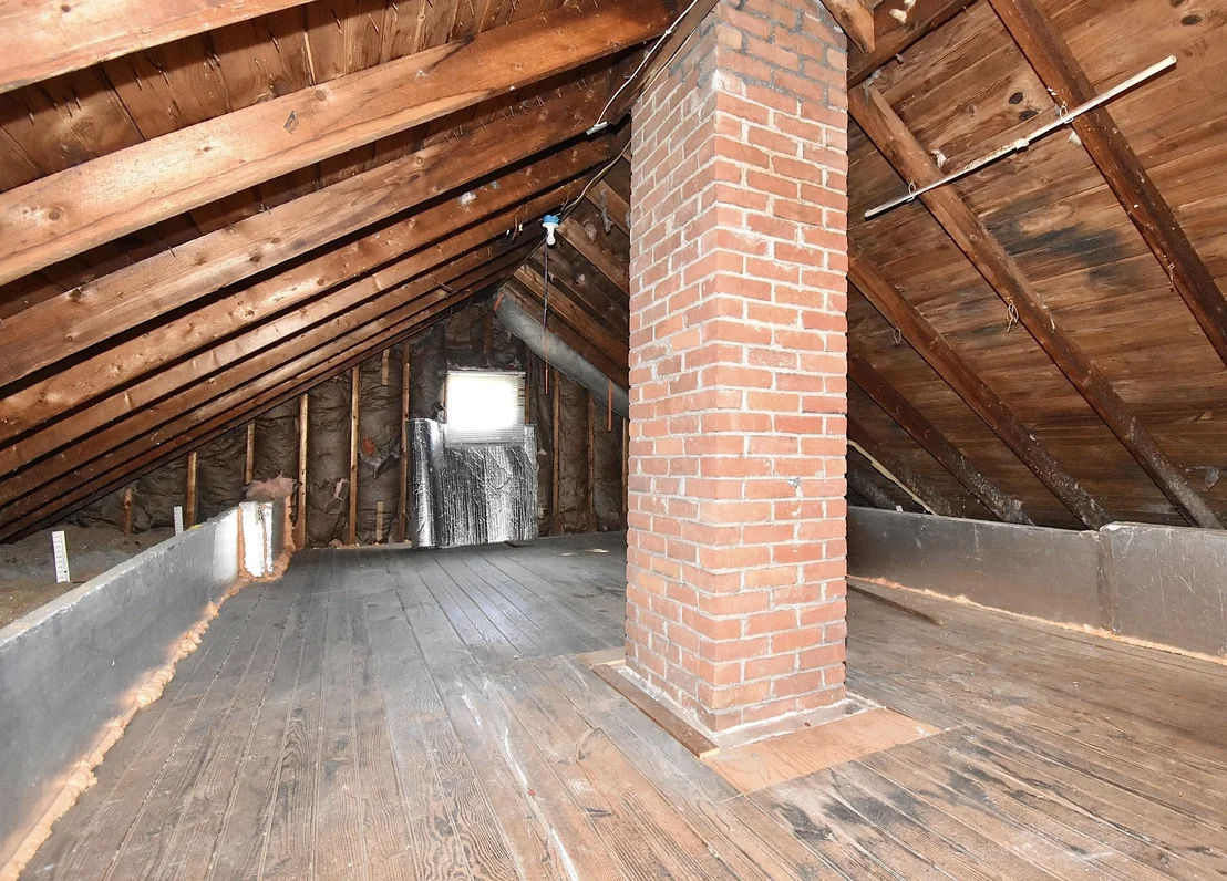Photo of 1245 Bay St