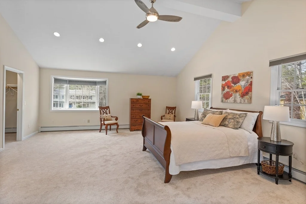 Photo of 10 Lincoln Drive