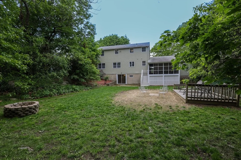 Photo of 10 Emile Circle