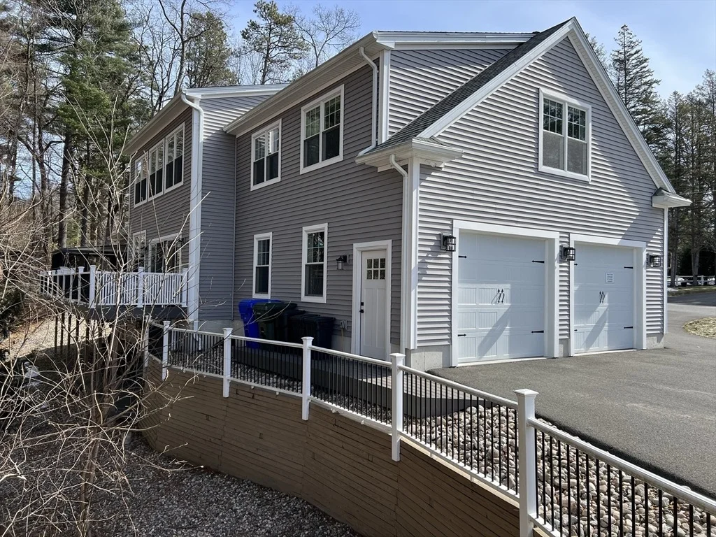 Photo of 68 Tallyho Dr