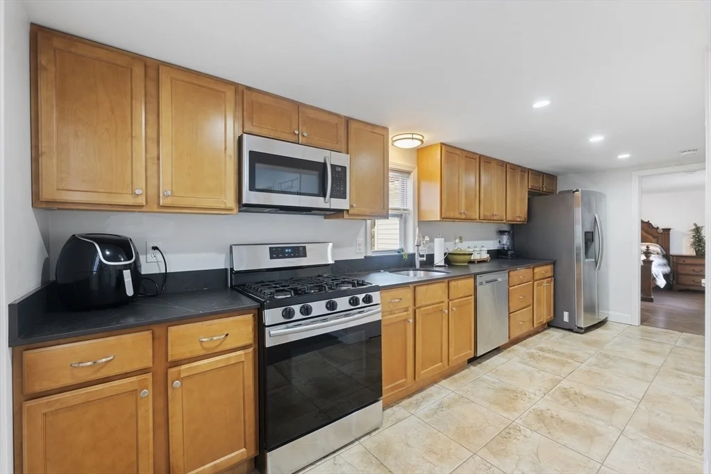 Photo of 111 Plain St