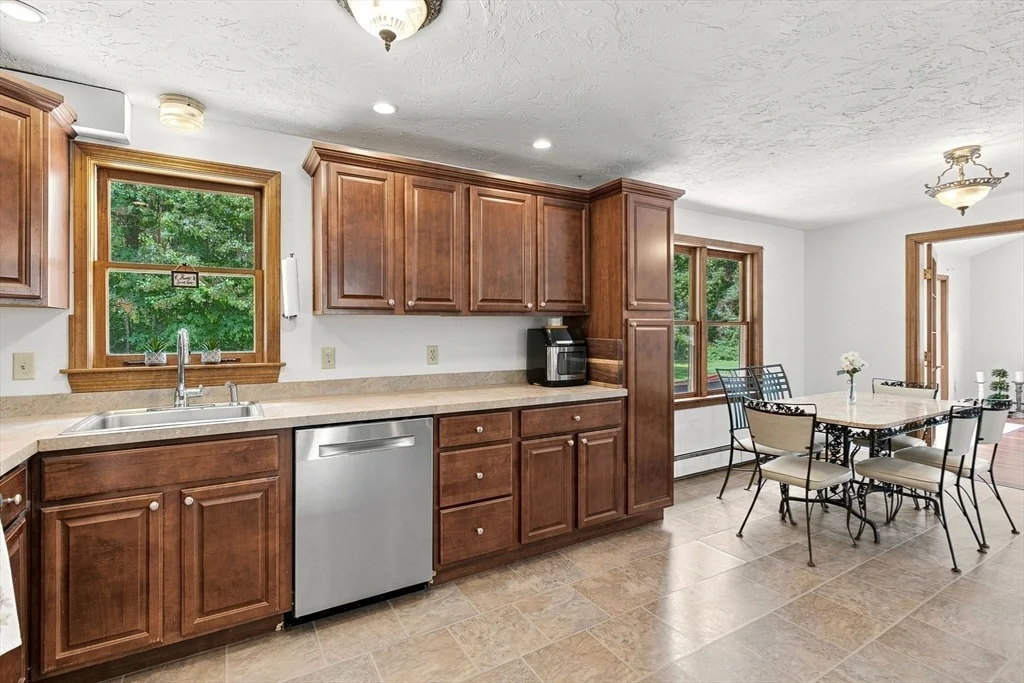 Photo of 25 Mockingbird Ln