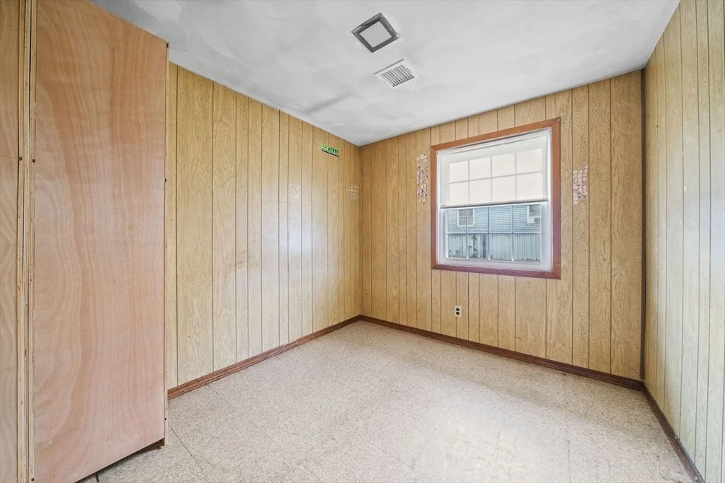 Photo of 36 Dix Rd