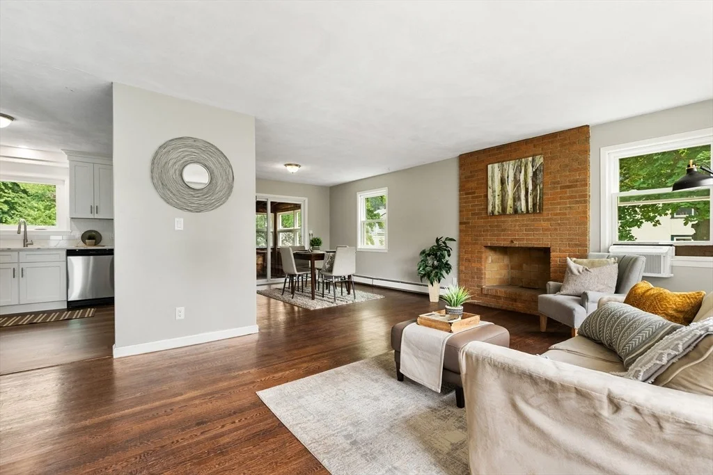 Photo of 304 Lowell St