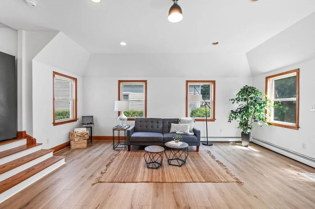 Photo of 12 Planters St