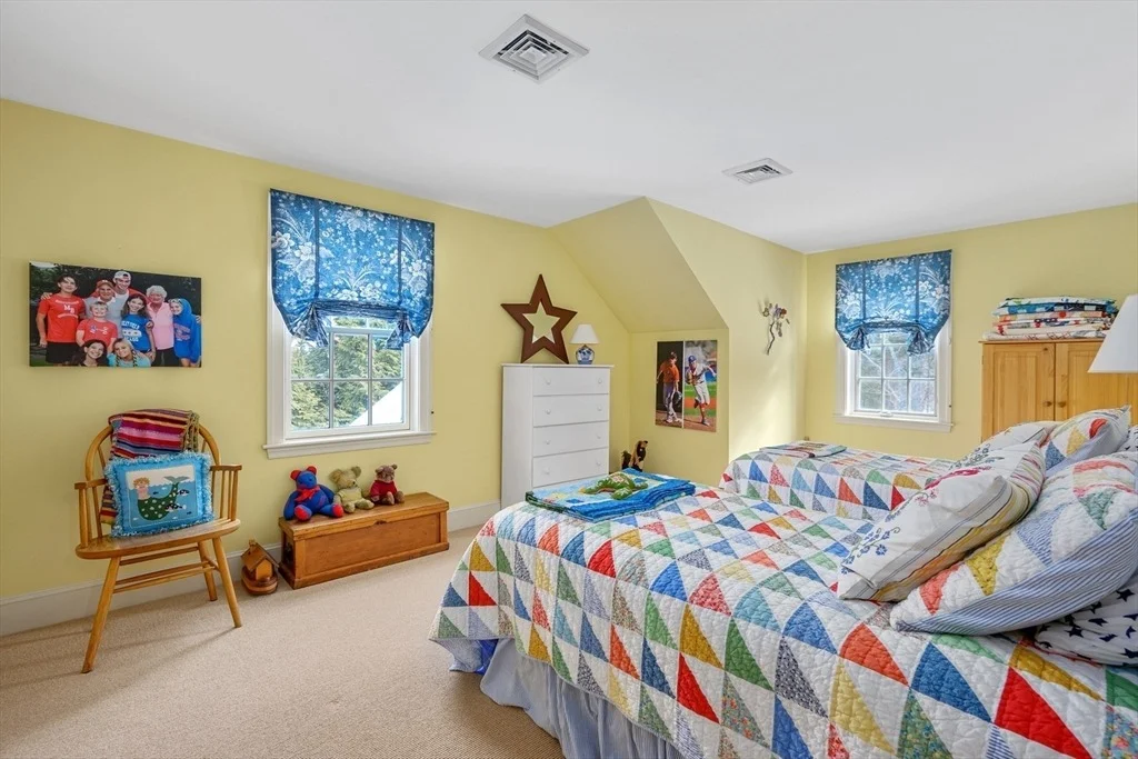 Photo of 39 Spruce Run Dr