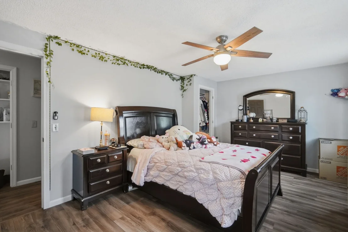 Photo of 19 Stephanie Cir