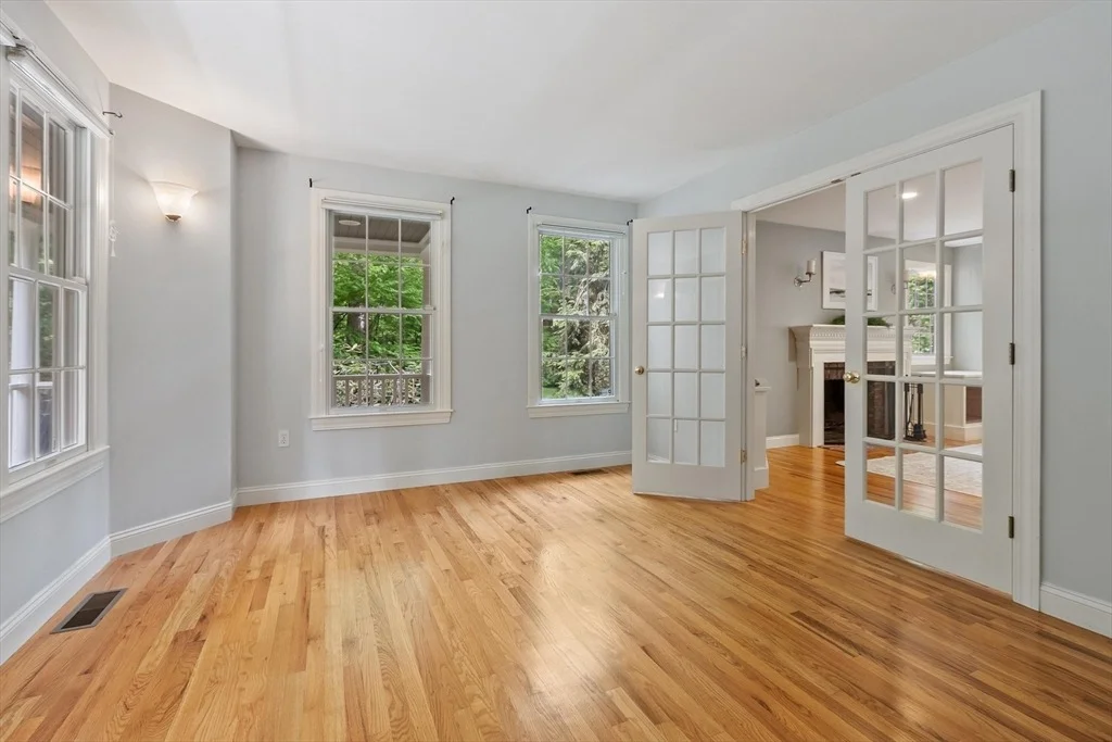 Photo of 156 Maple Street