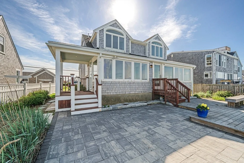 Photo of 556 Ocean Street