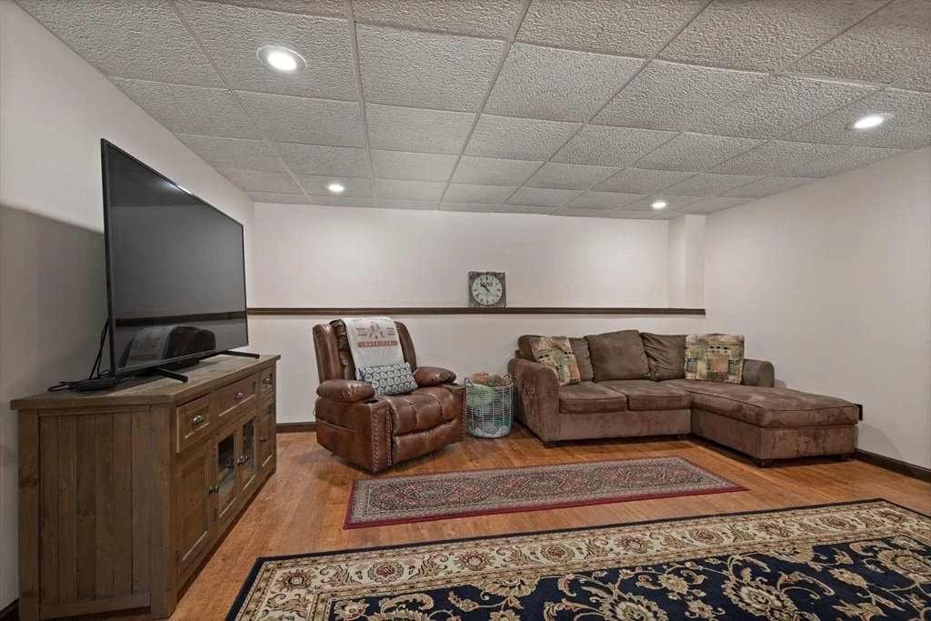 Photo of 170 Stearns Ave