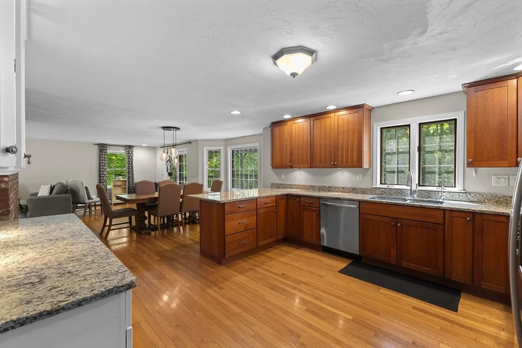 Photo of 111 Lea Ave