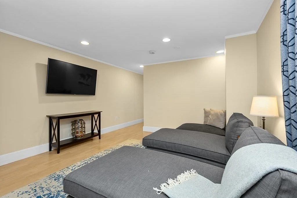 Photo of 115 Walnut Street