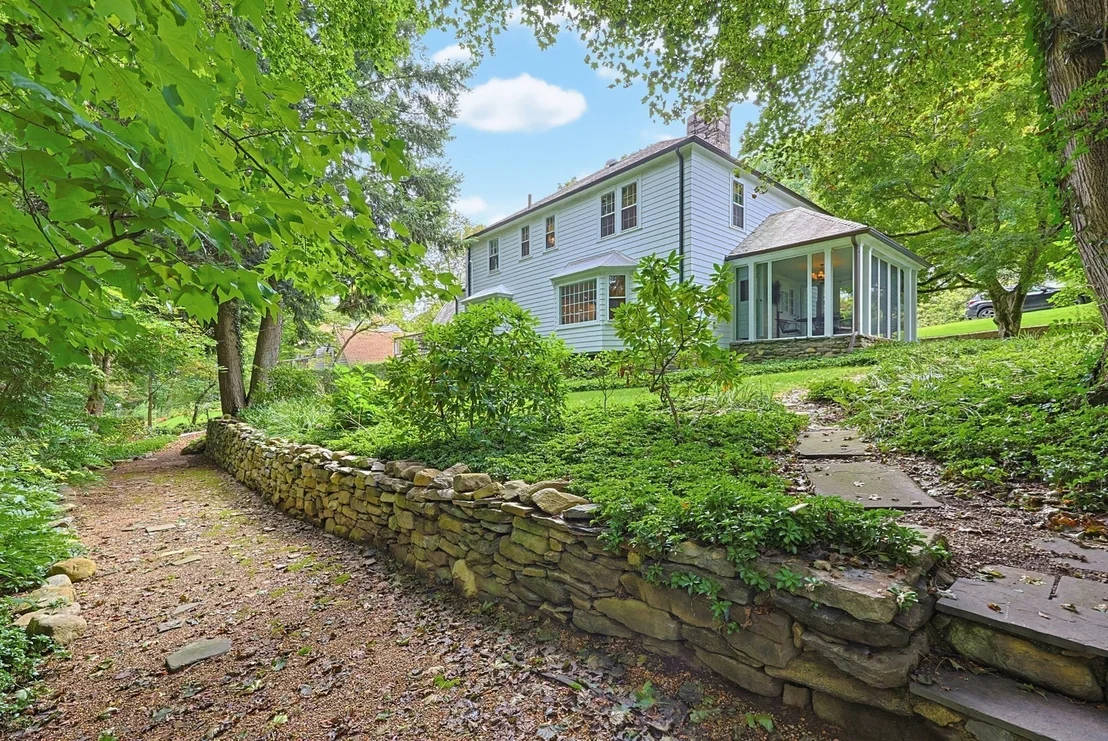 Photo of 28 Drury Ln