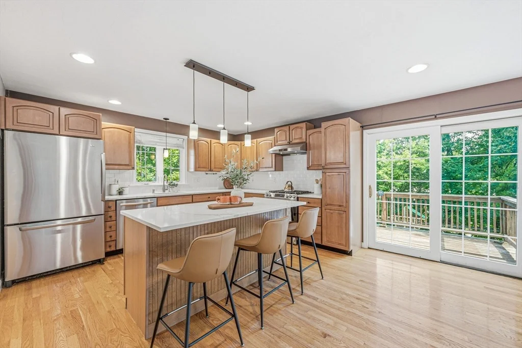 Photo of 77 Thayer Rd