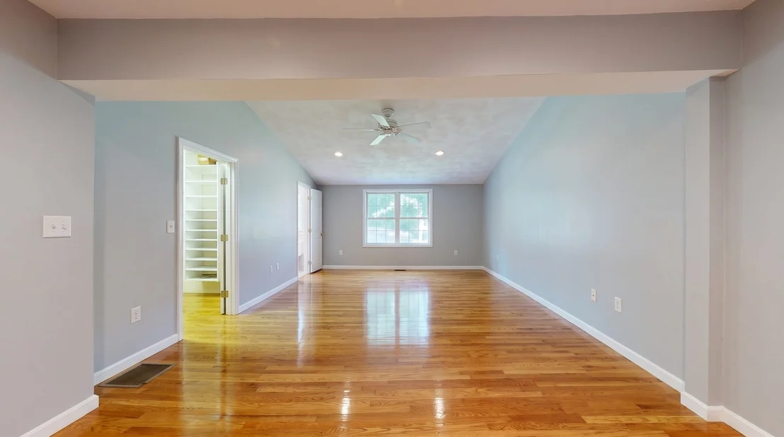 Photo of 19 Fieldcrest Ter