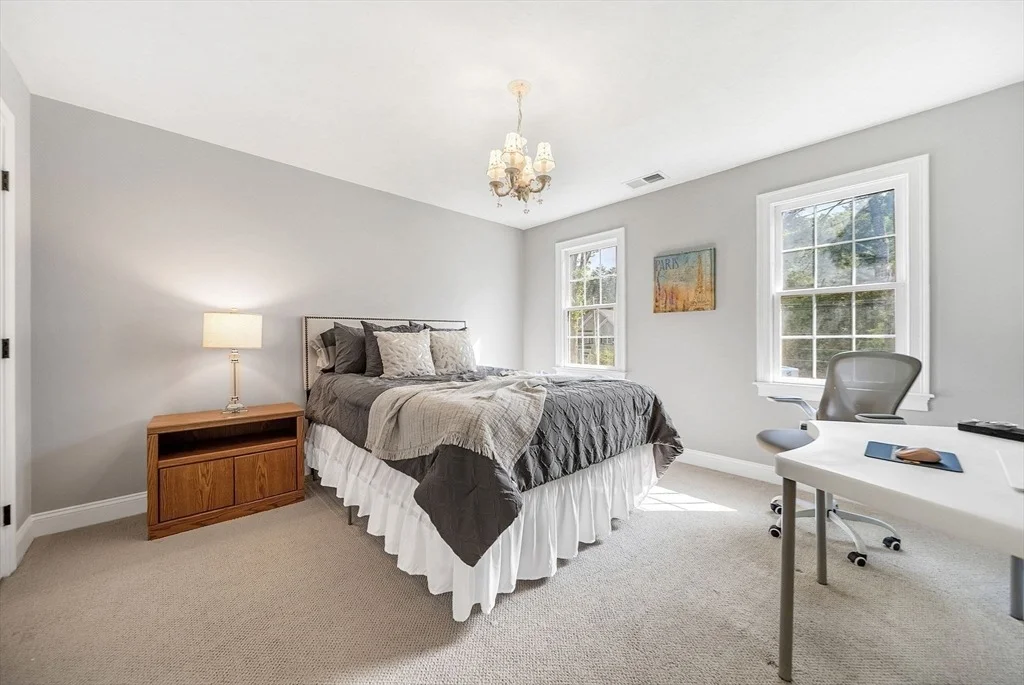 Photo of 1125 Burroughs Rd