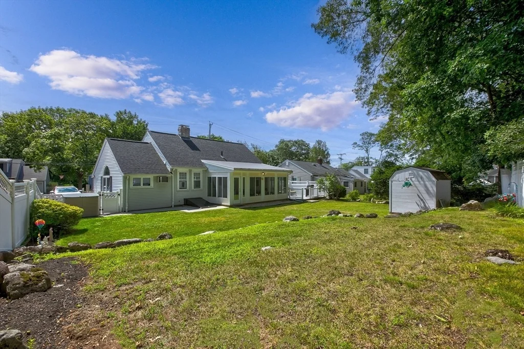 Photo of 43 Longmeadow Road