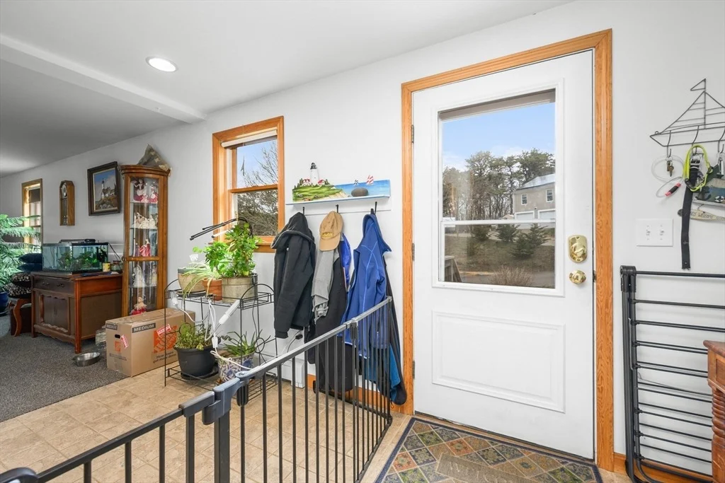 Photo of 2 Short Lots Ln