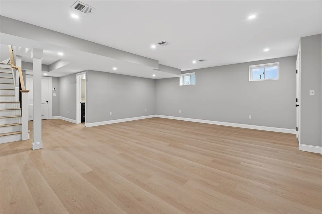 Photo of 8 Dobbins Street