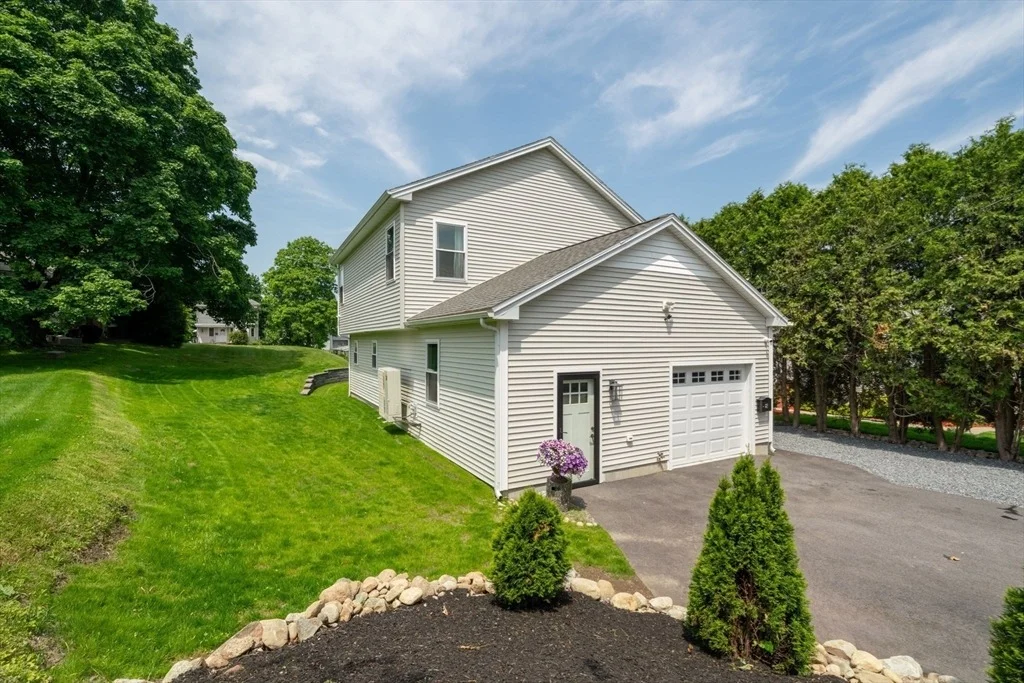 Photo of 27 Joy St