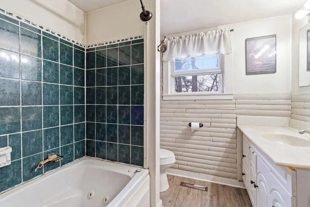 Photo of 13 Keyes St
