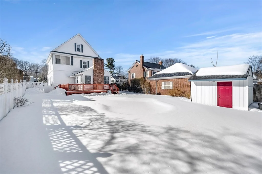 Photo of 42 Pentucket Ave
