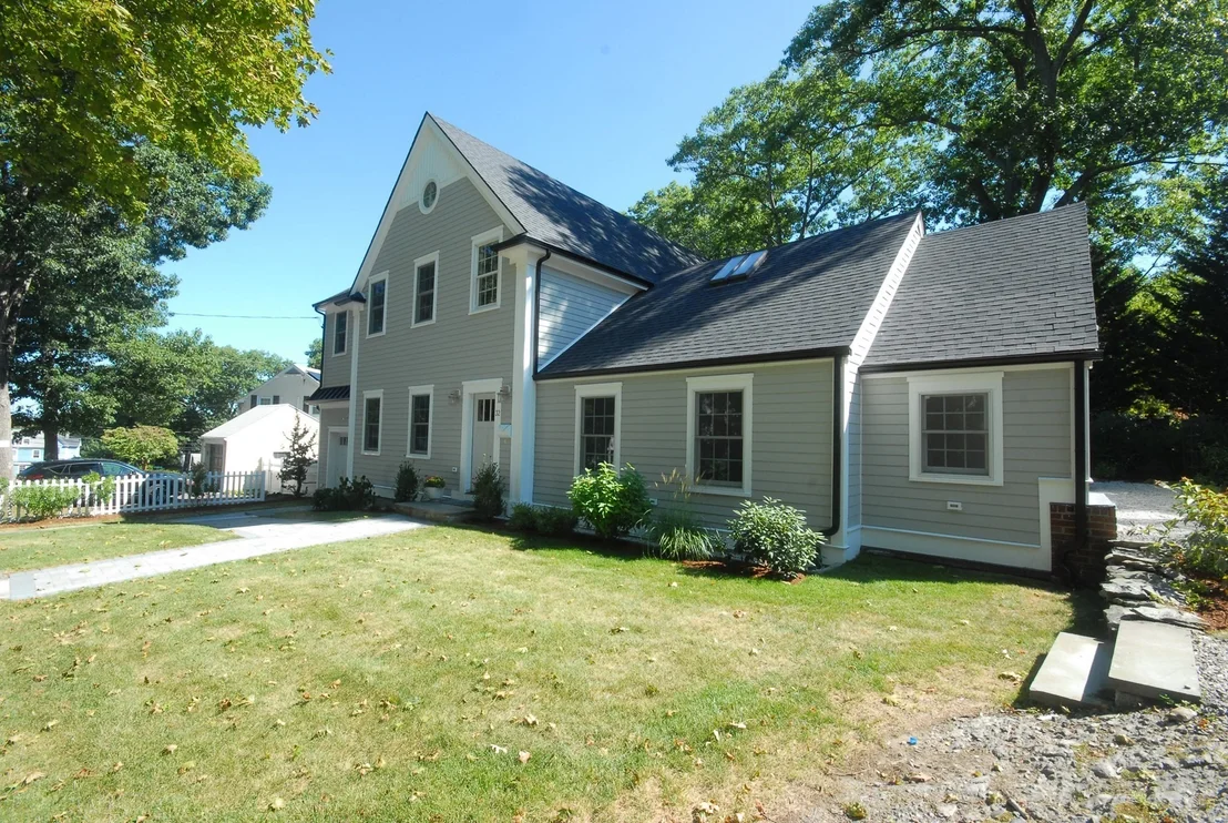 Photo of 32 Hickory Cliff Rd