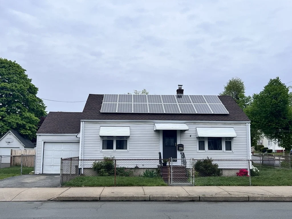Photo of 467 Chatham Street