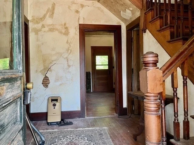 Photo of 107 Riverside Drive