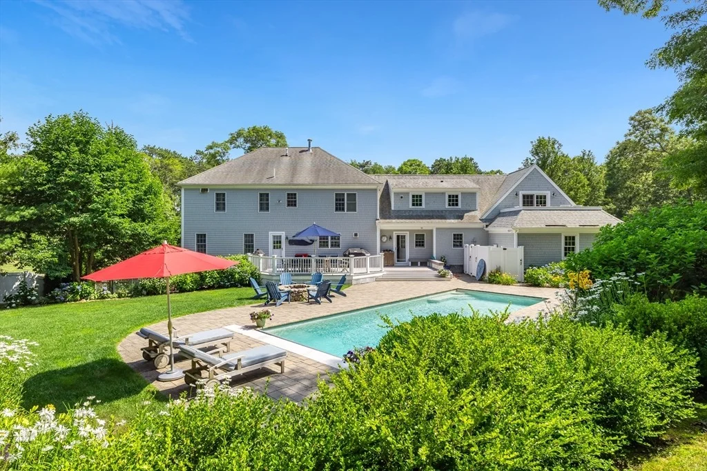 Photo of 41 Lakeview Drive