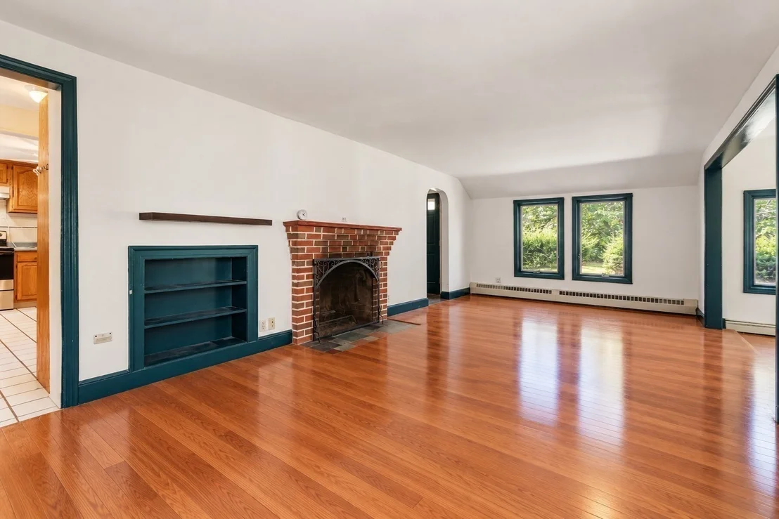 Photo of 515 Lake Avenue