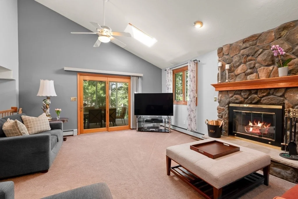 Photo of 20 Hemlock Rd