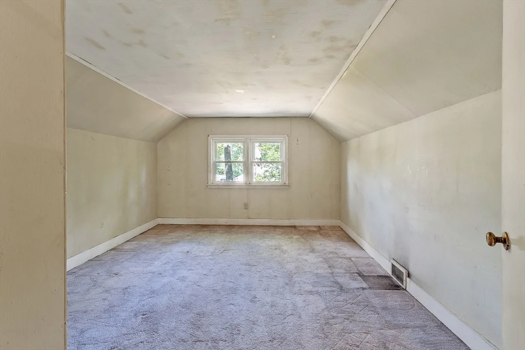 Photo of 15 Moore Road