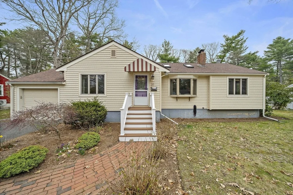Photo of 20 Francis Rd