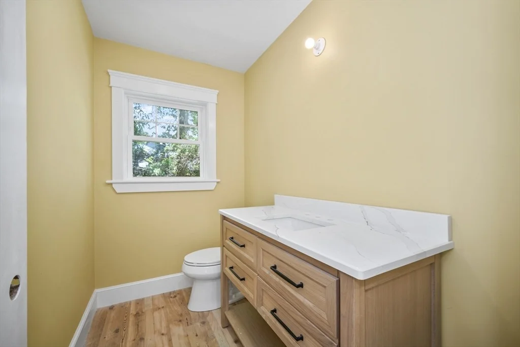 Photo of 20 Wachusett Dr
