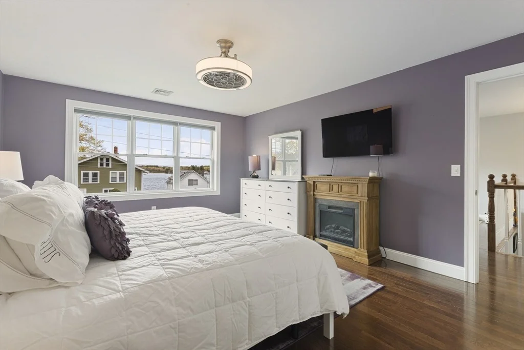 Photo of 32 Colonial Rd