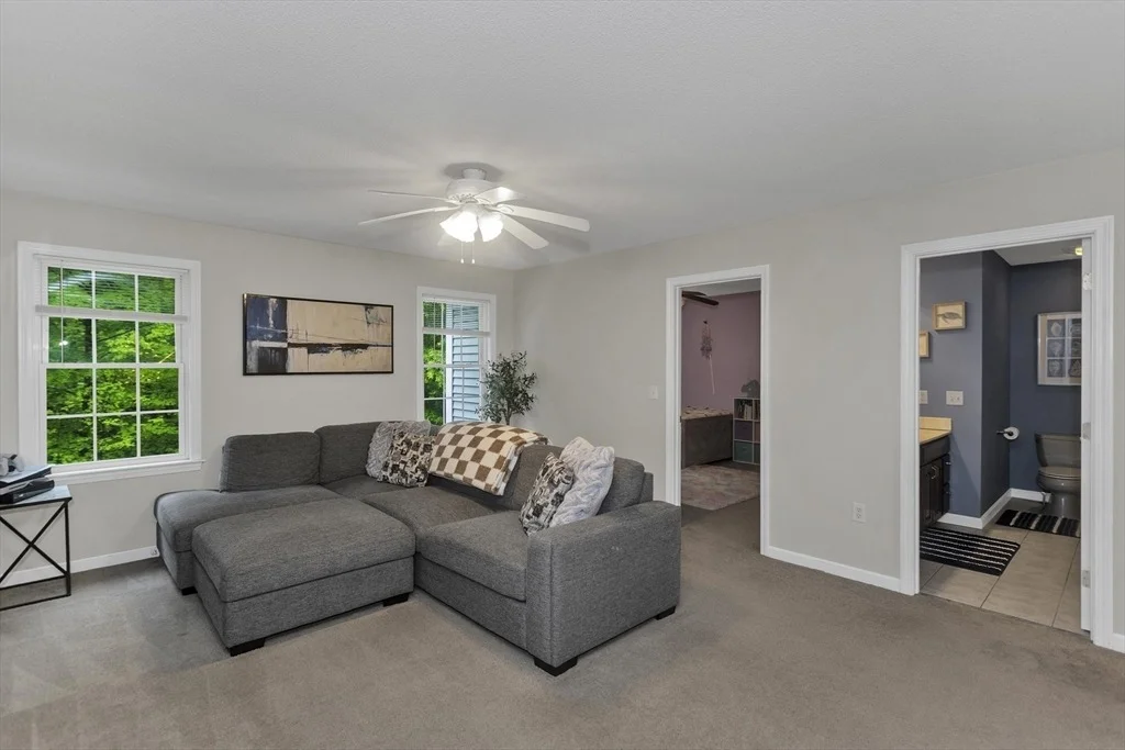 Photo of 53 Highland Ln