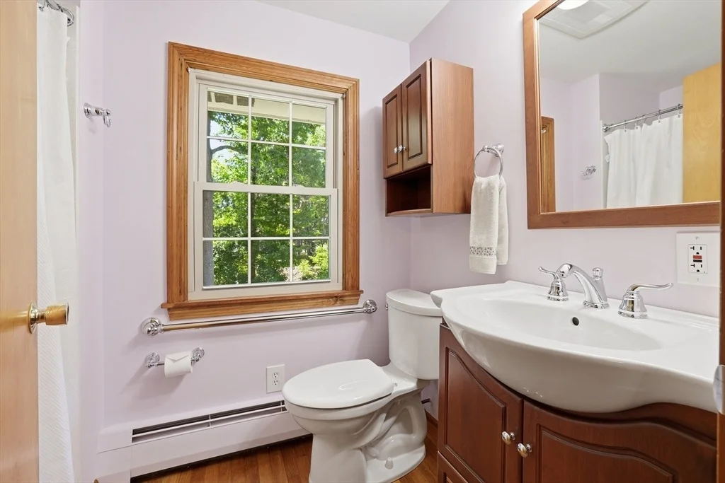 Photo of 104 Jackson Dr