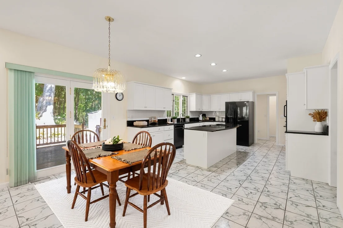 Photo of 160 Stearns Rd