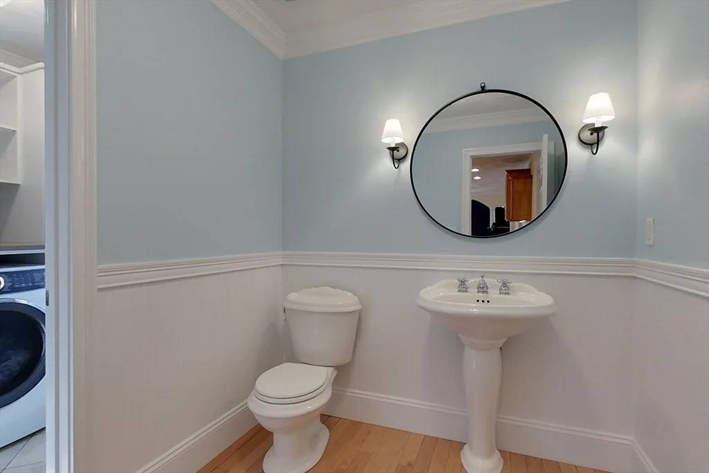 Photo of 452 River St