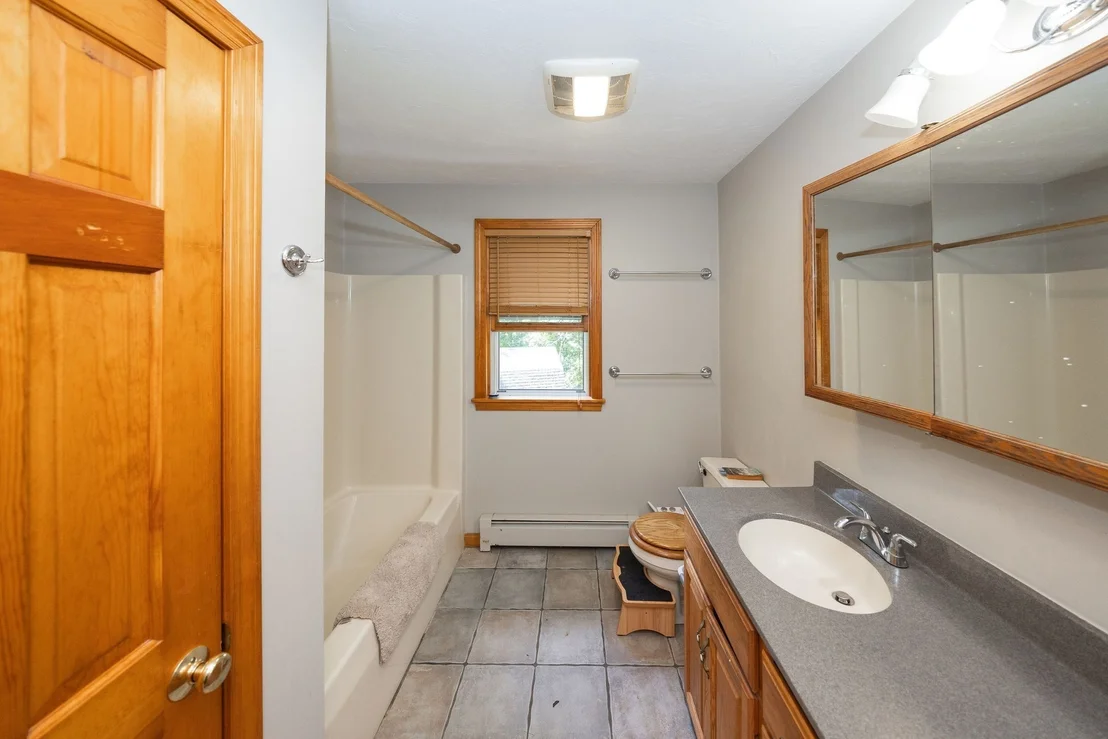 Photo of 152 Pierce Rd