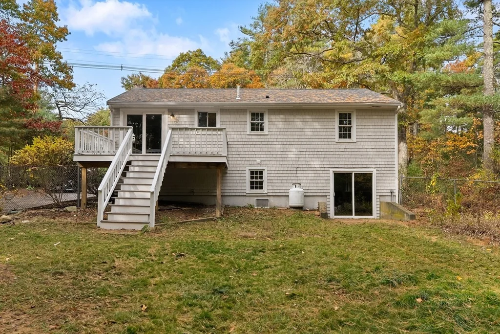 Photo of 293 Mendall Rd