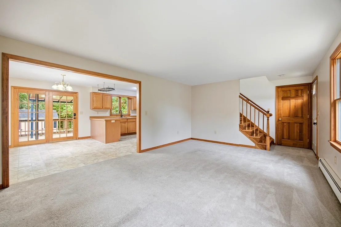 Photo of 7 Beebe Rd