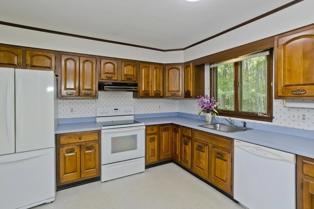 Photo of 6 Pine Wood Dr