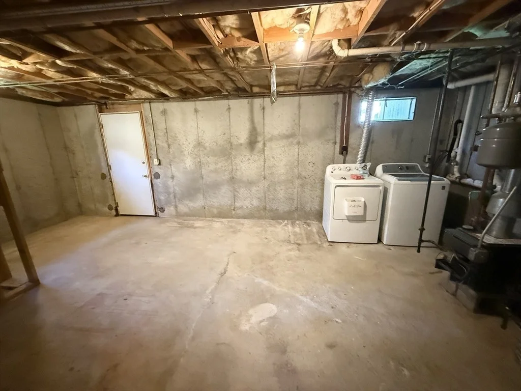 Photo of 48 Vincent Cir