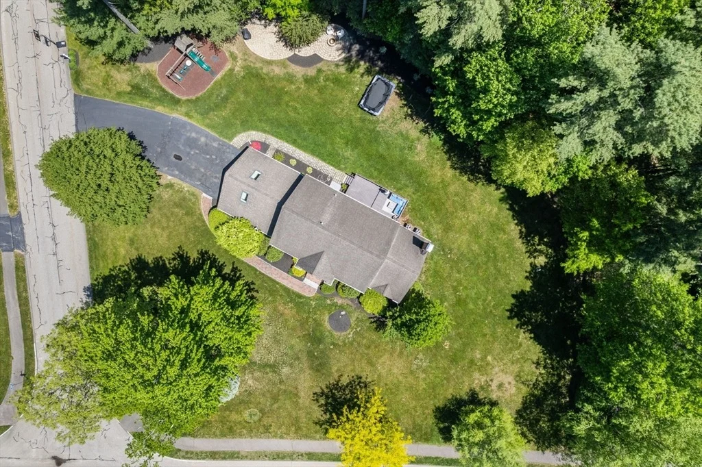 Photo of 48 Beethoven Ave
