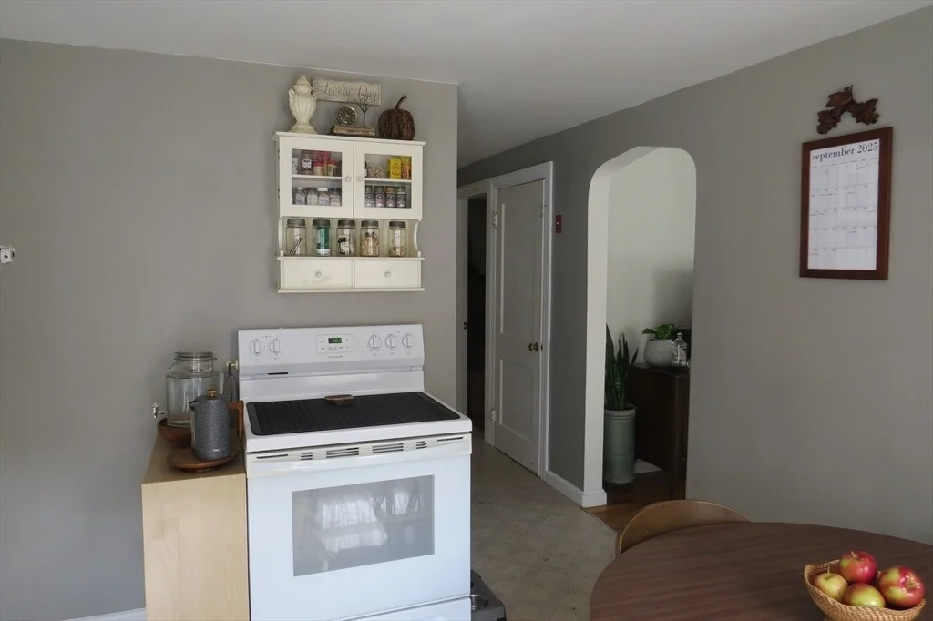 Photo of 102 Ewing Dr