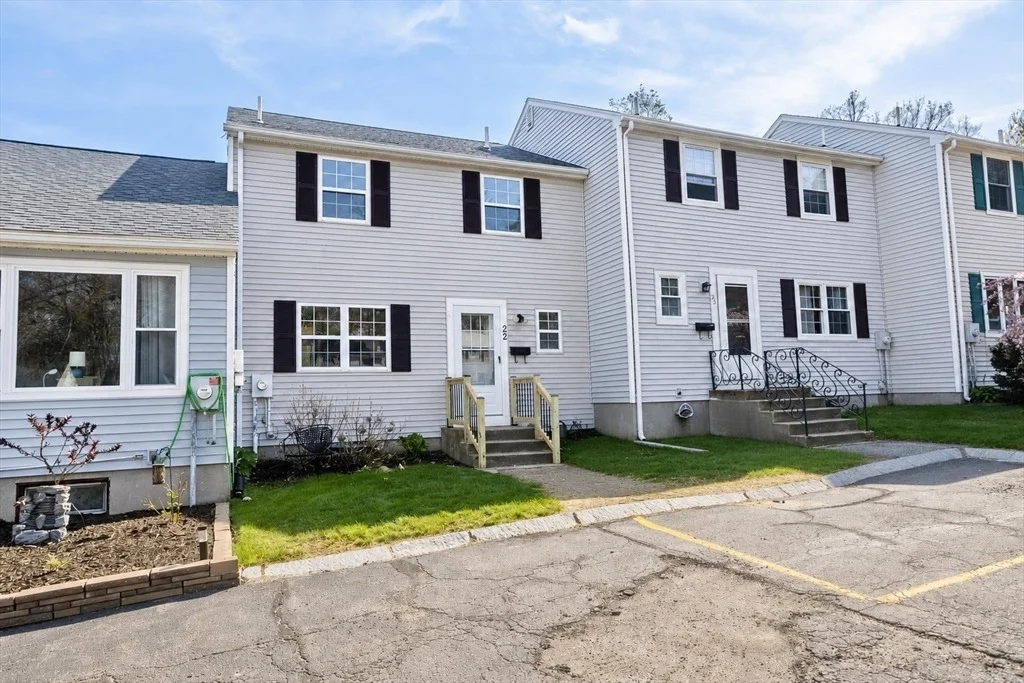 Photo of Unit 22 at 22 Warebrook Vlg